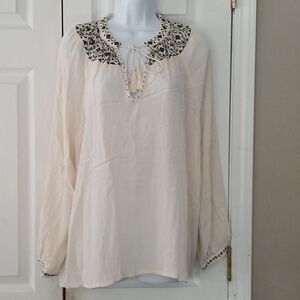 Lucky Brand off white and black long sleeve embroidered blouse Sz XL